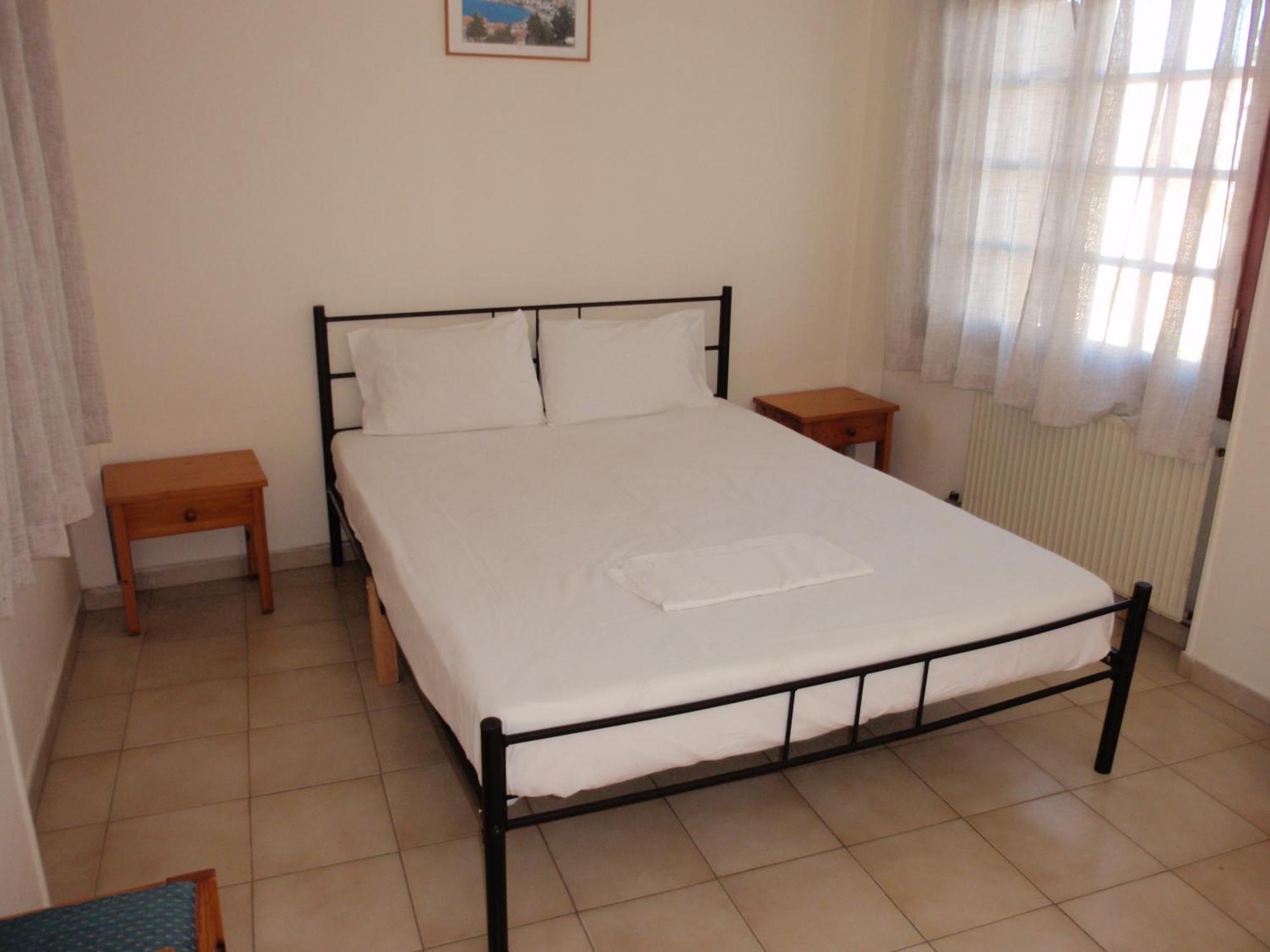 Vazakas Rooms Mytilíni Exterior foto