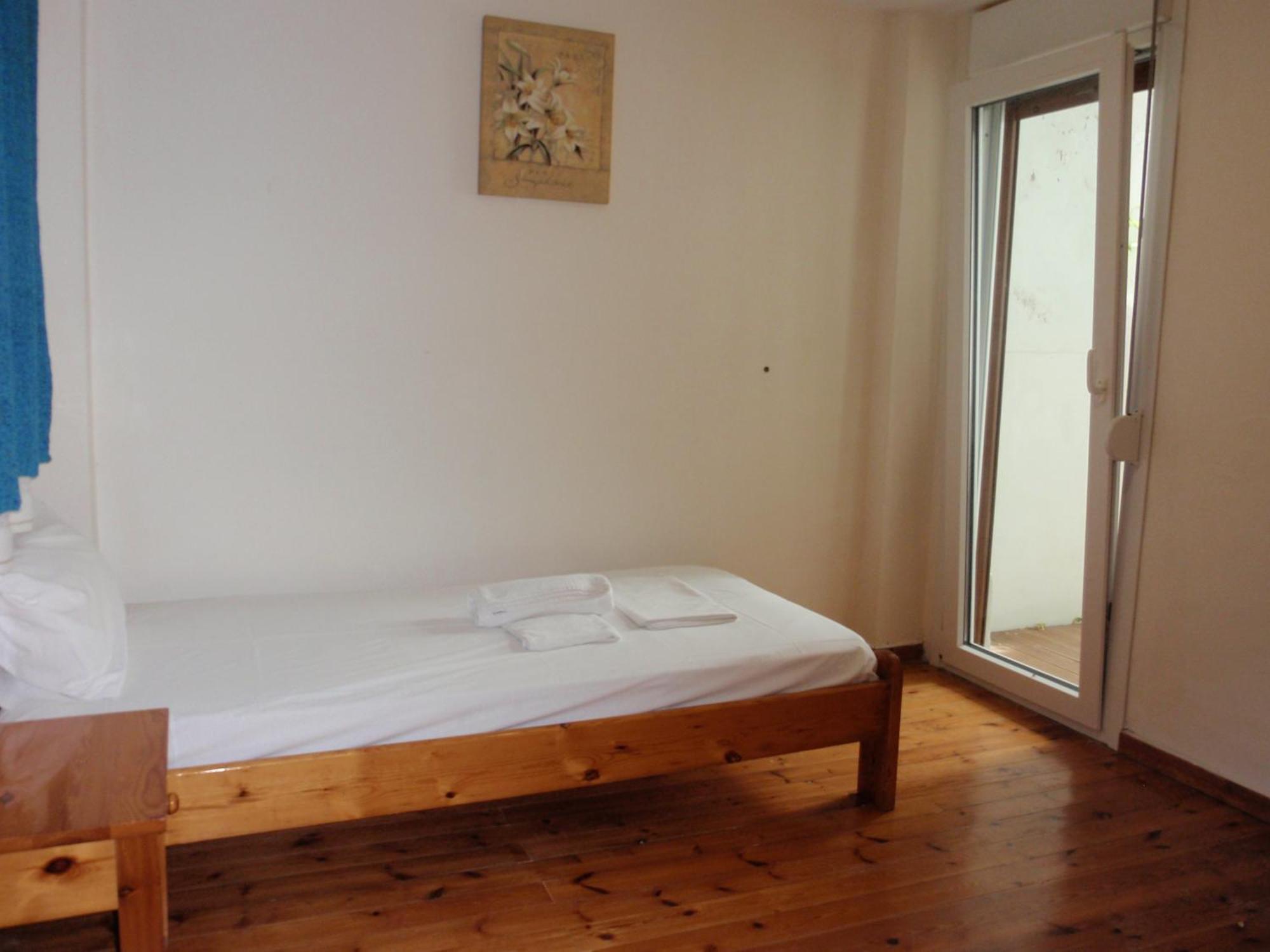 Vazakas Rooms Mytilíni Exterior foto